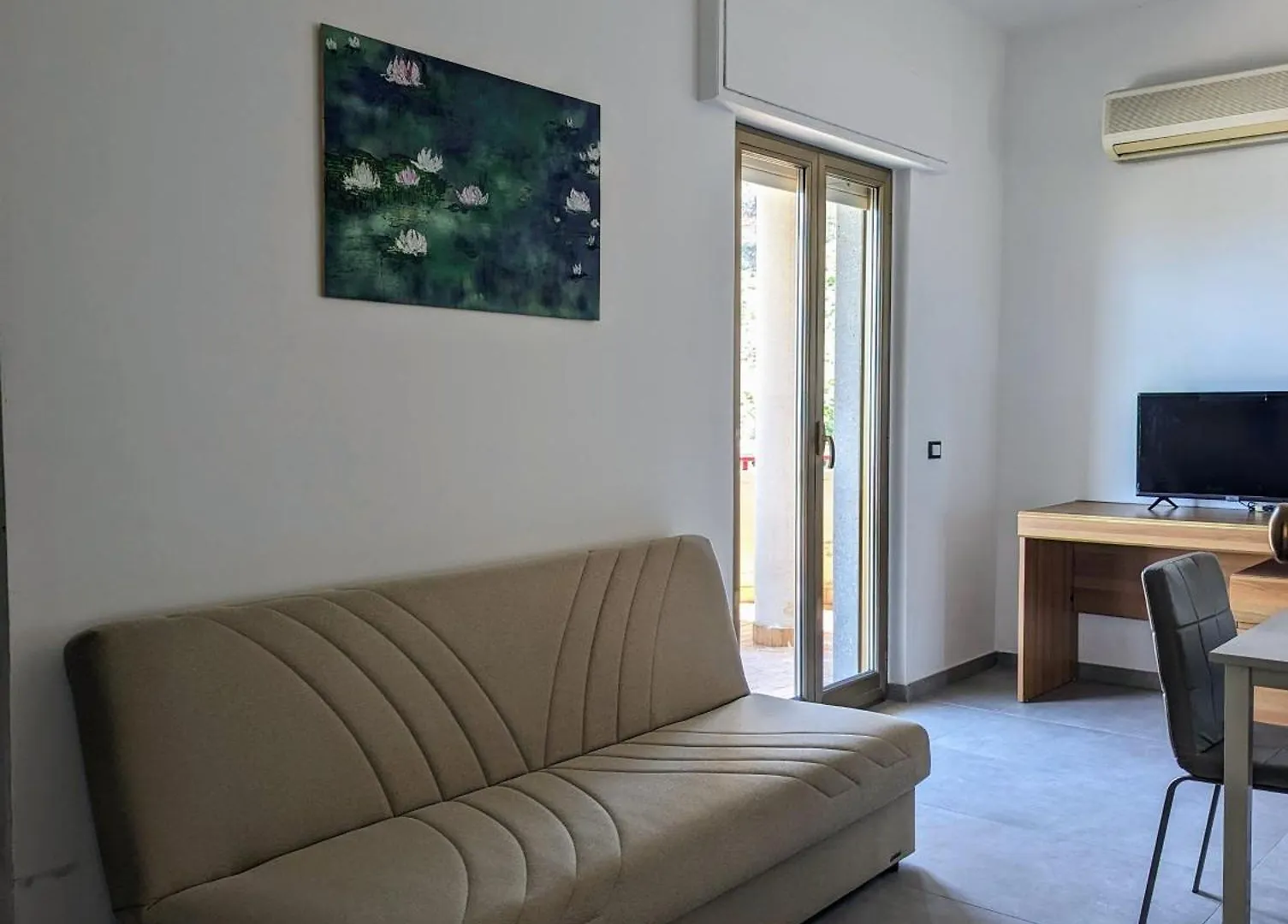 Apartment Appartamento Alcantara Casa Santa  Italy